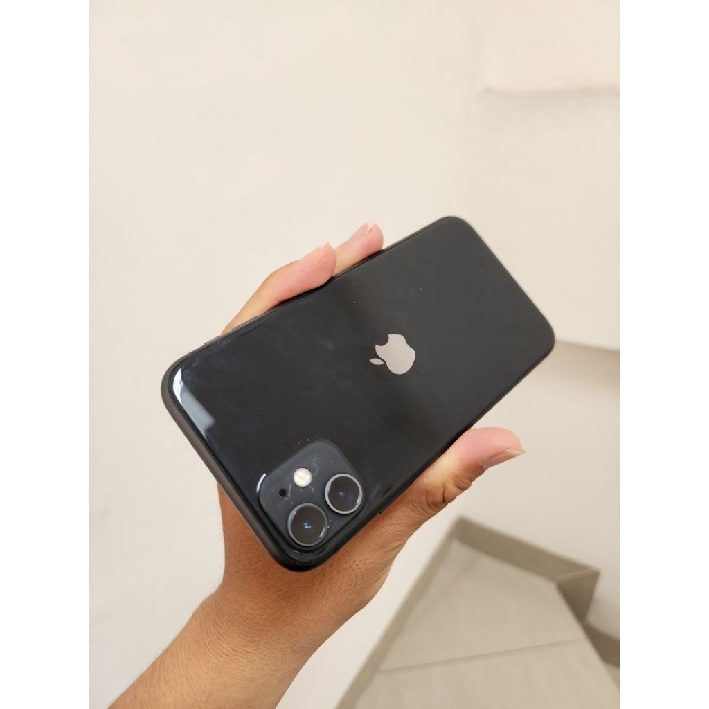Iphone 11 64GB Hitam Resmi