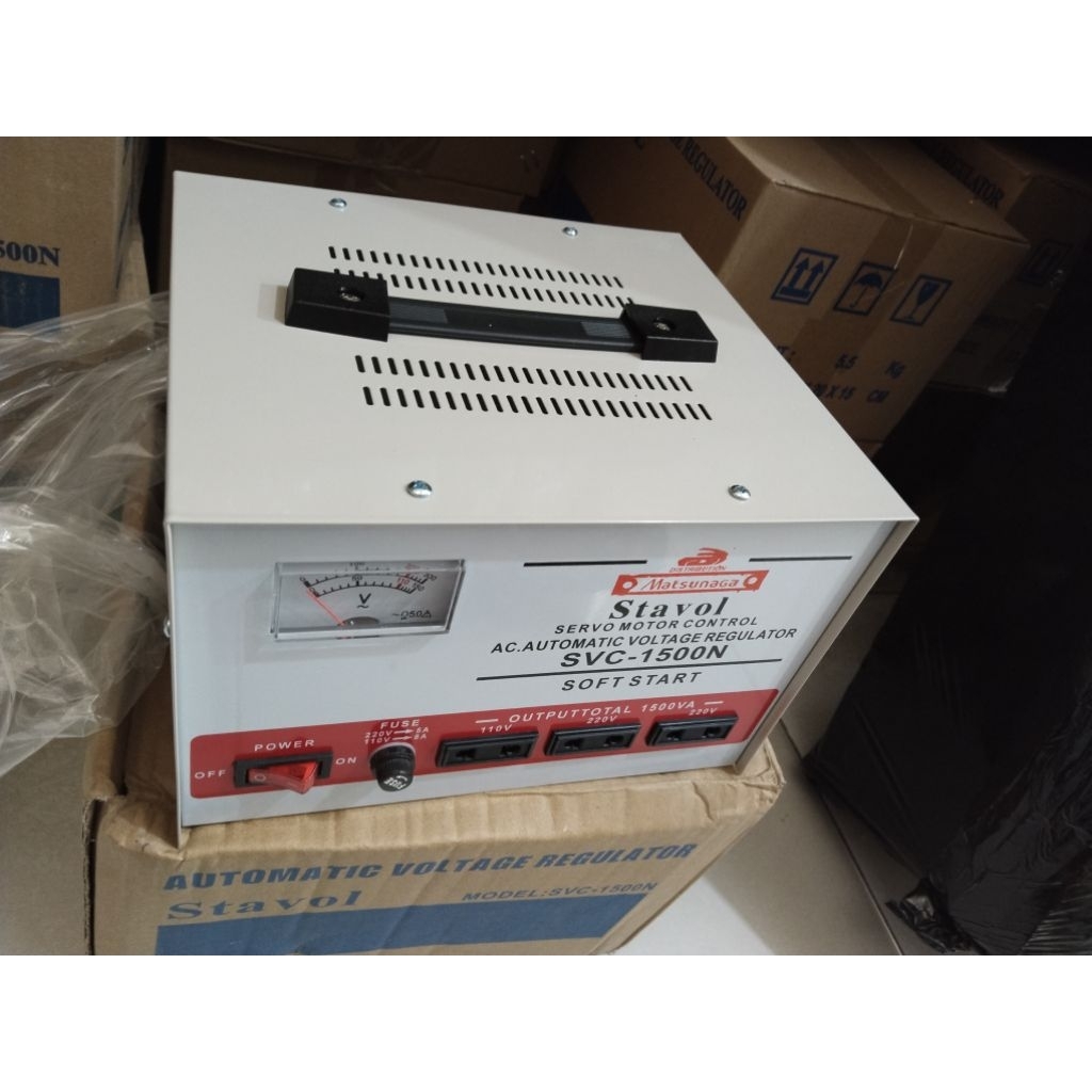 MATSUNAGA Stabilizer SVC 1500 watt / Stavol 1500 Watt