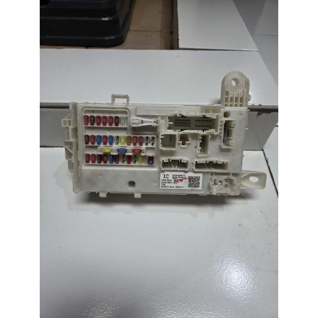 BLOCK ASSY FUSE 82600-BZG41 DAIHATSU XENIA TAHUN 2022 UP