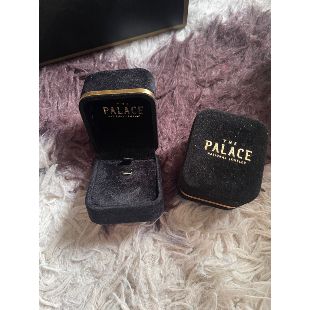 The Palace box original