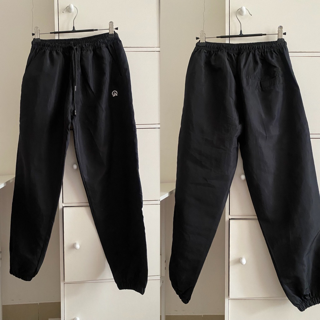 (preloved) Dobujack h&m hnm PDL celana hitam hiking jogger cargo bekas second