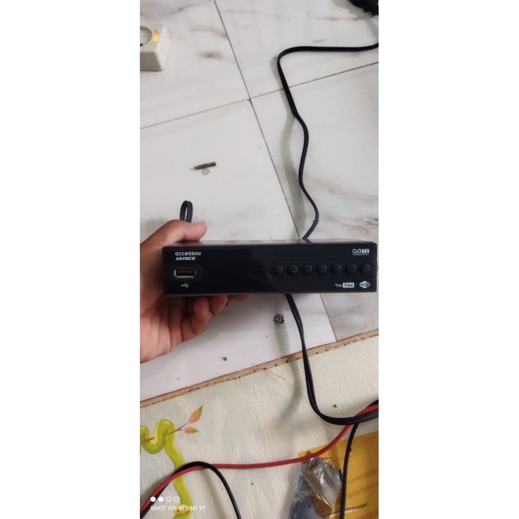STB set top box tv Digital Rusak / minus