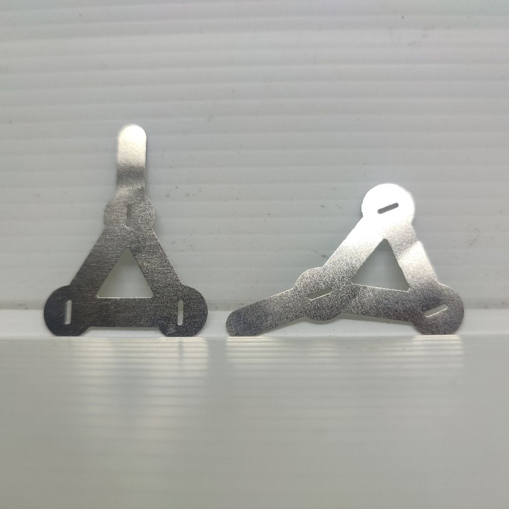 Plat segitiga solder baterai 18650 12V