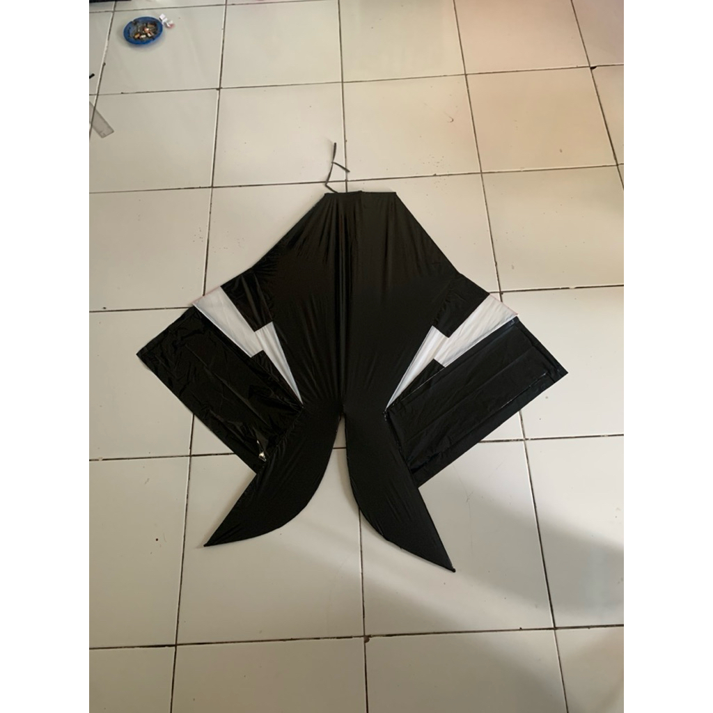 layangan cotek blolong