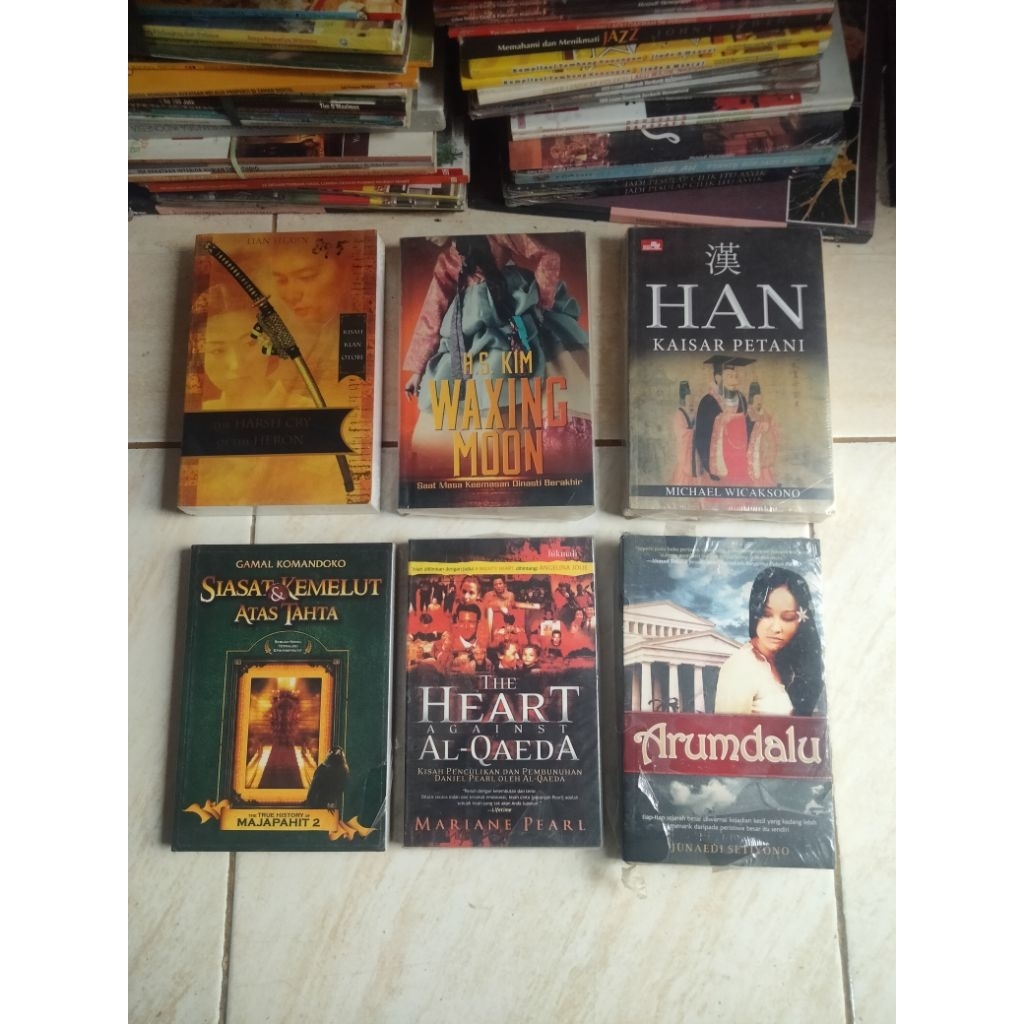 Buku Novel Sejarah, THE HARSH CRY OF THE HERON, WAXING MOON, HAN KAISAR PETANI, SIASAT & KEMELUT ATA