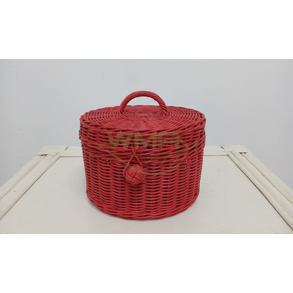Keranjang Rotan Bulat Merah Dengan Tutup
