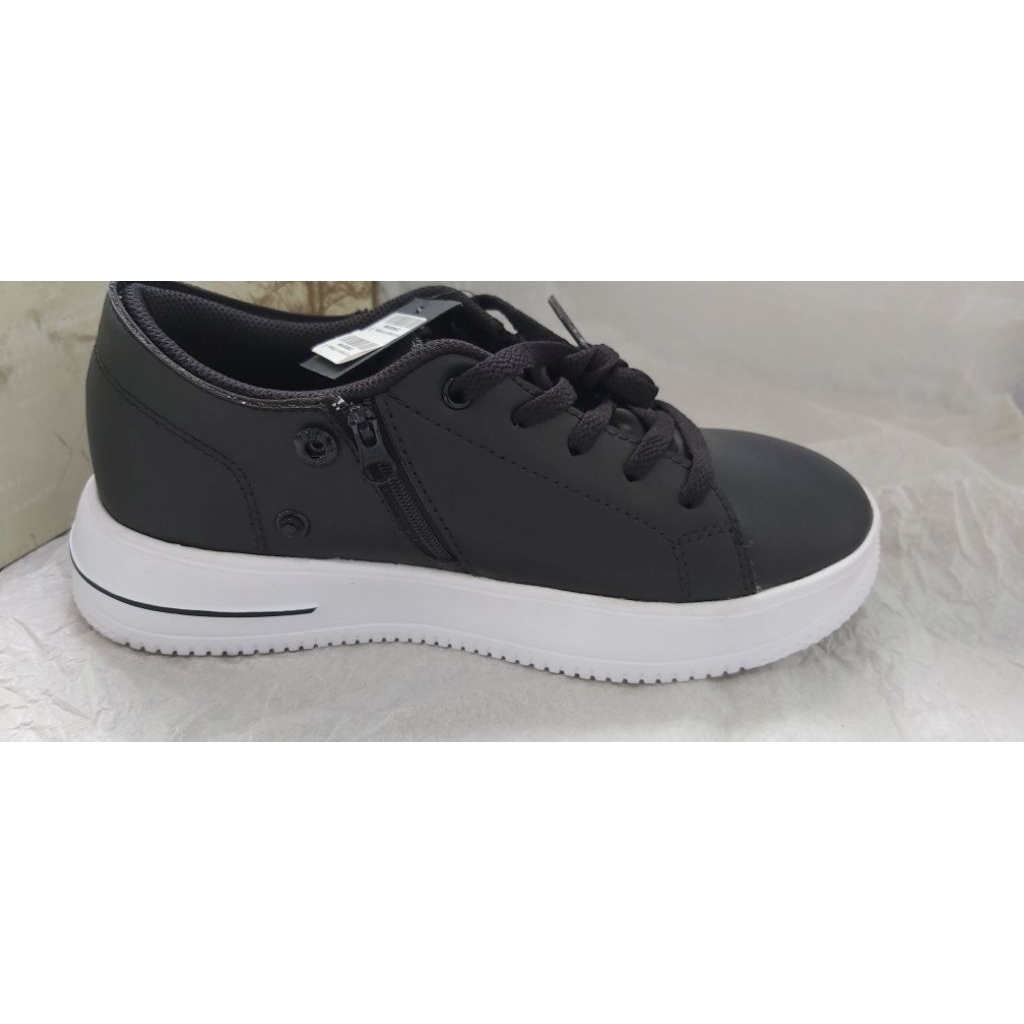 Sepatu tomkins Priscilla hitam putih untuk wanita