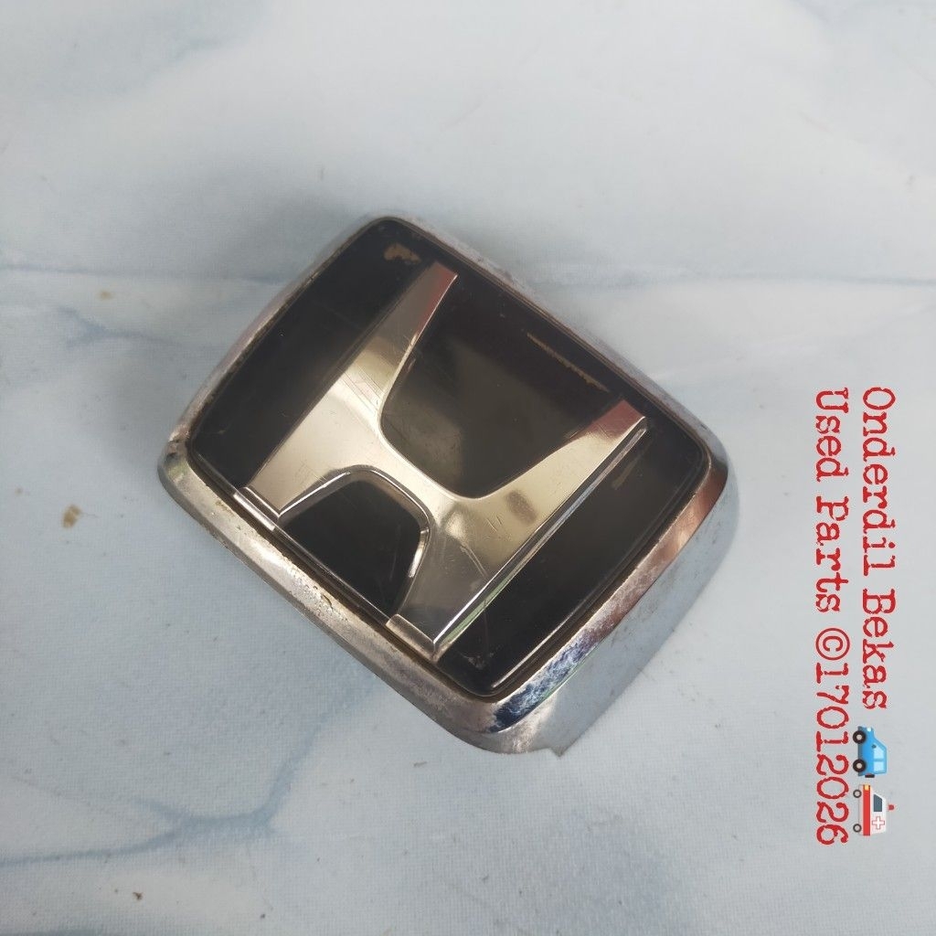 emblem grill honda accord maestro sm4 tahun 1990