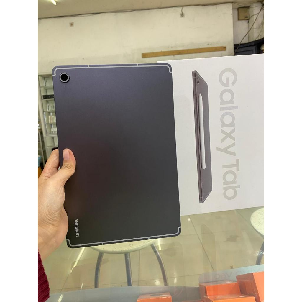 SAMSUNG GALAXY TAB S10 FE 5G 8/128GB CELL CELLULAR SECOND FULLSET TABLET SEKEN BEKAS