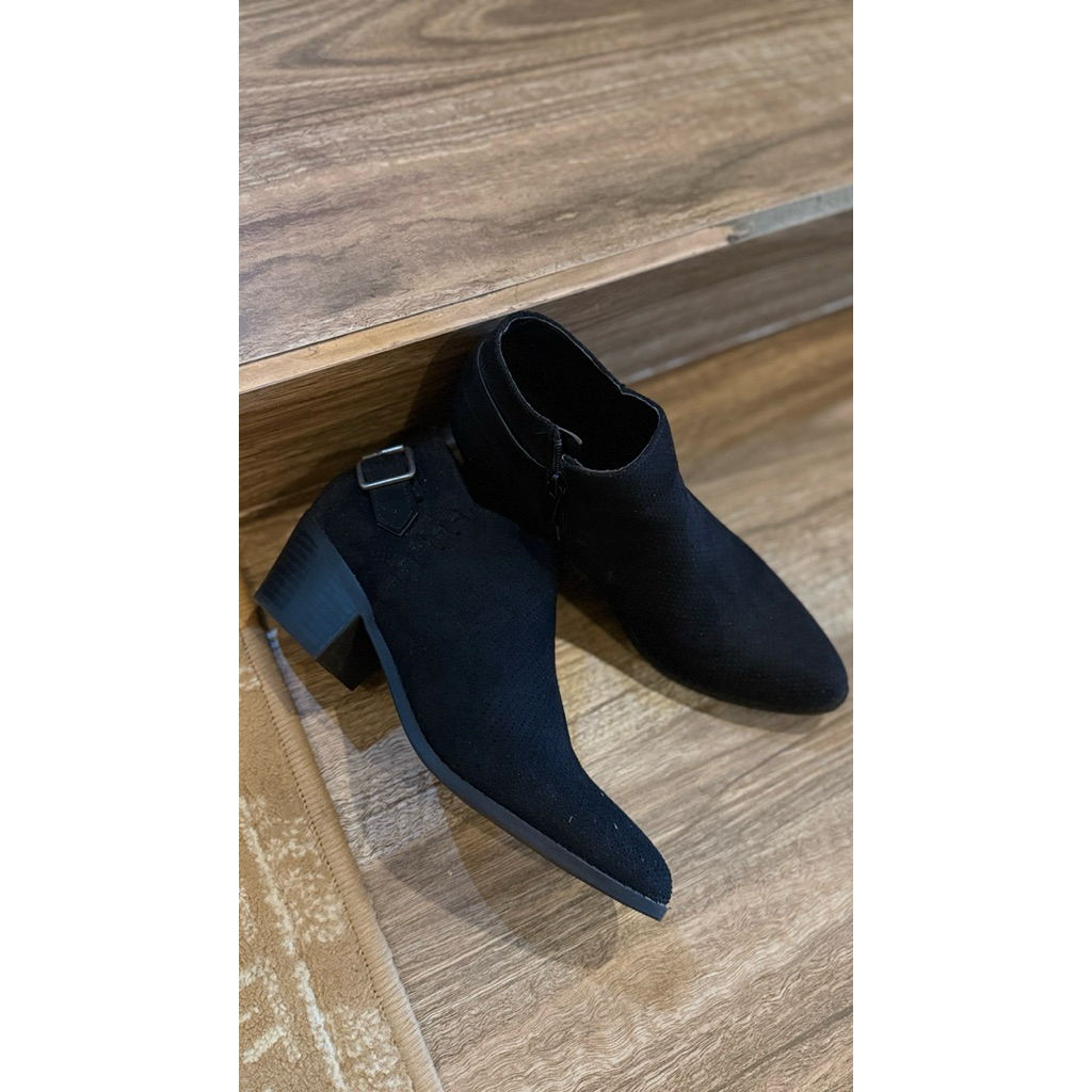 (preloved) Sepatu AMERICAN EAGLE