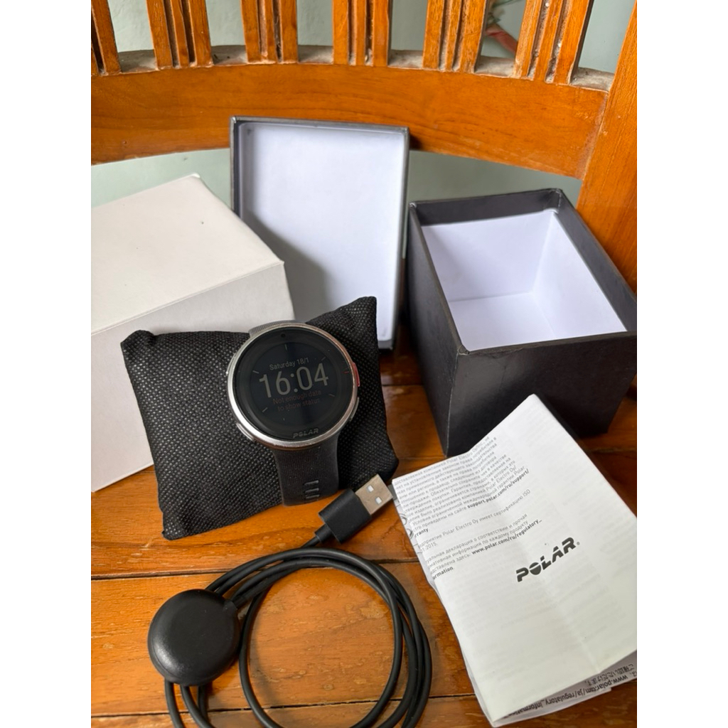 Jam Tangan Sport POLAR VANTAGE V2 Second Normal