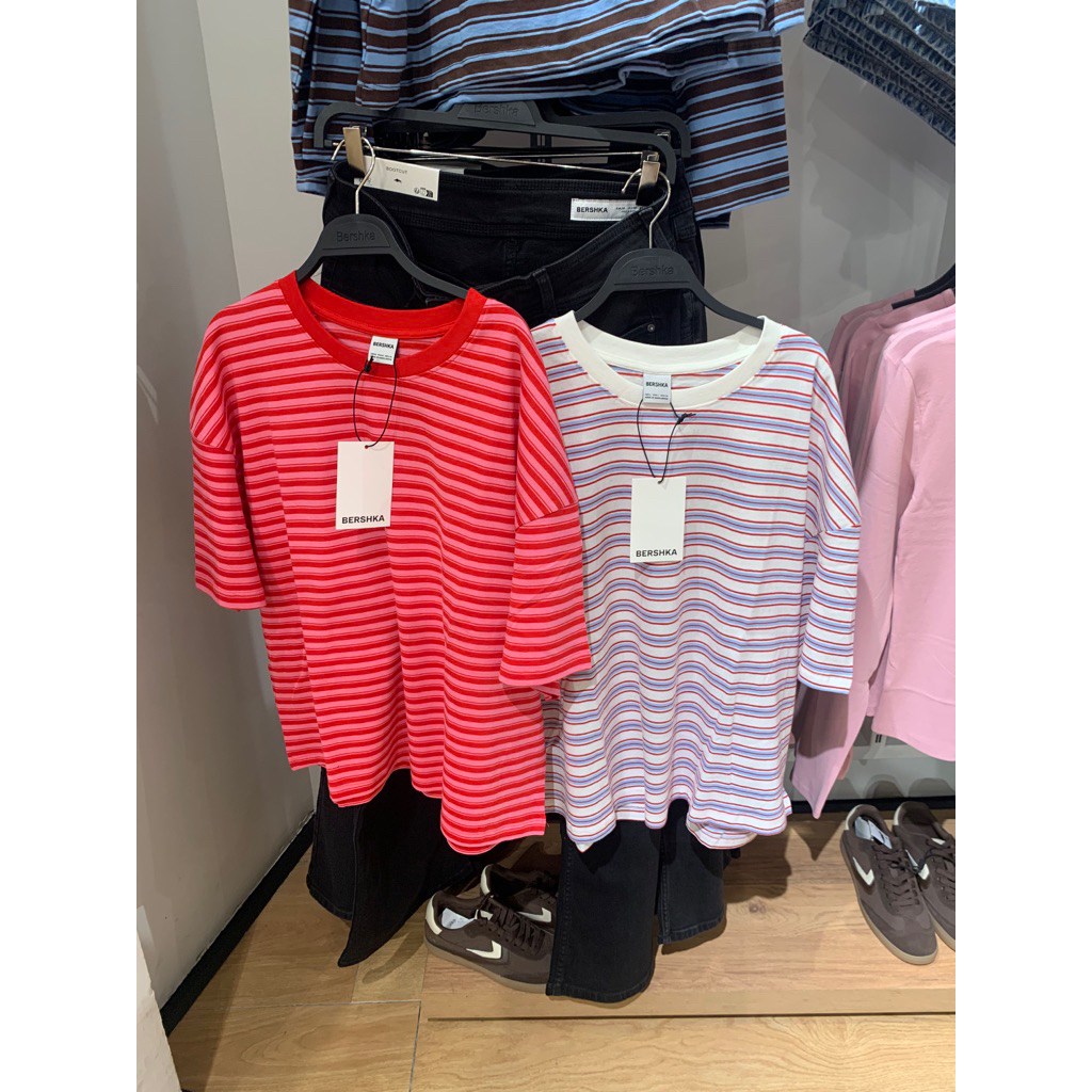 Jastip Kaos Bergaris Bershka