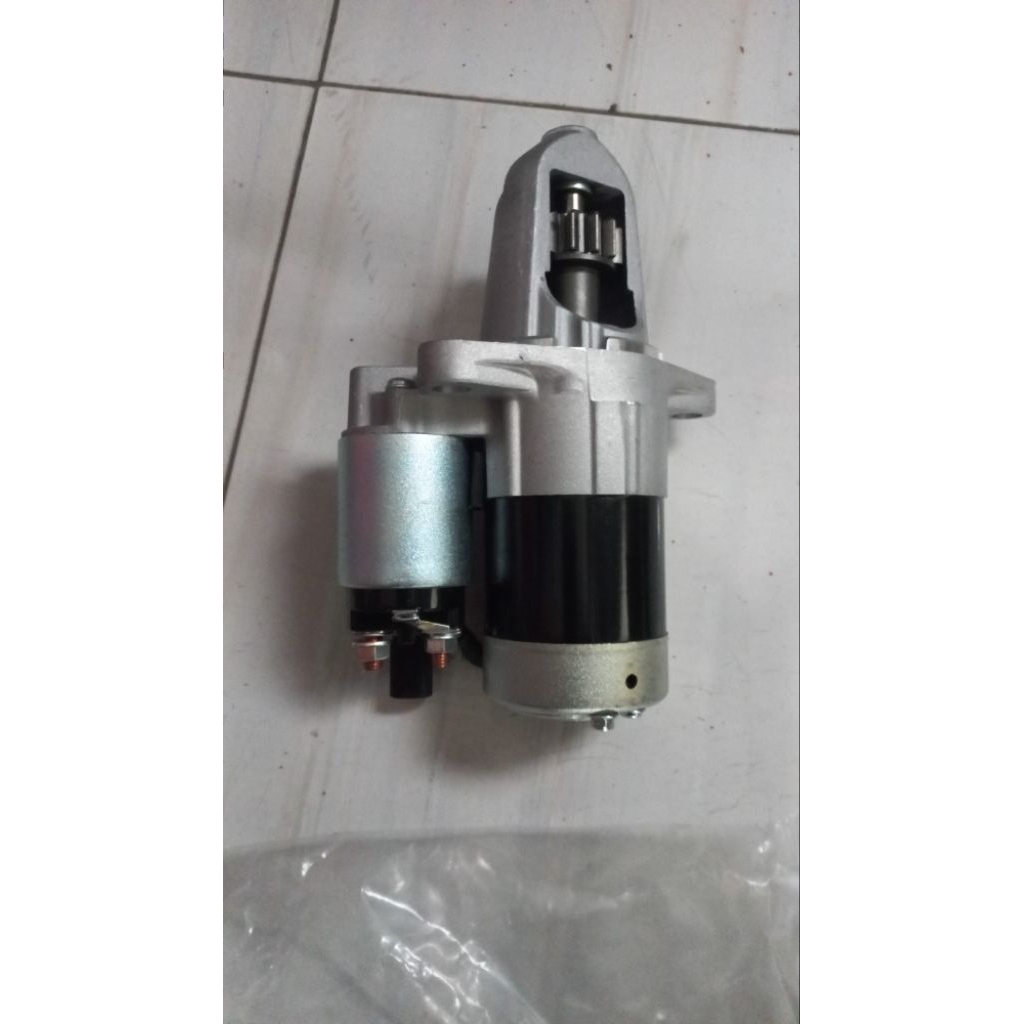 Dinamo stater nissan xtrail T30 manual