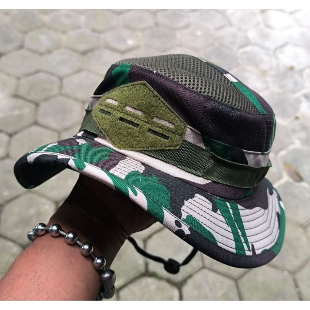 Topi Rimba  Malvinas Velbet 999 Warna Gelap dan Terang