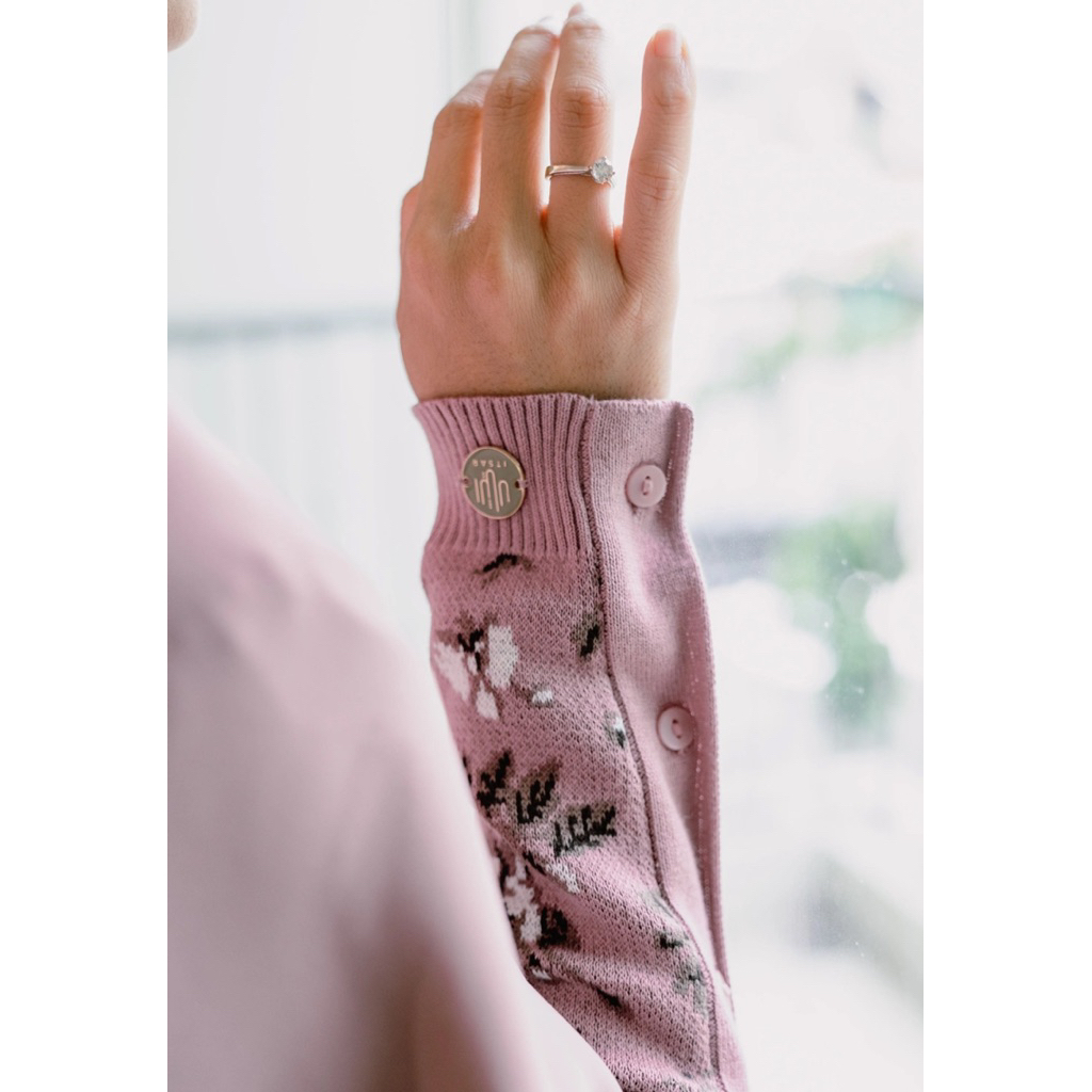 itsar syari mecca floral dusty pink dark cherry marrakech istanbul abaya itsar syari napocut najran 