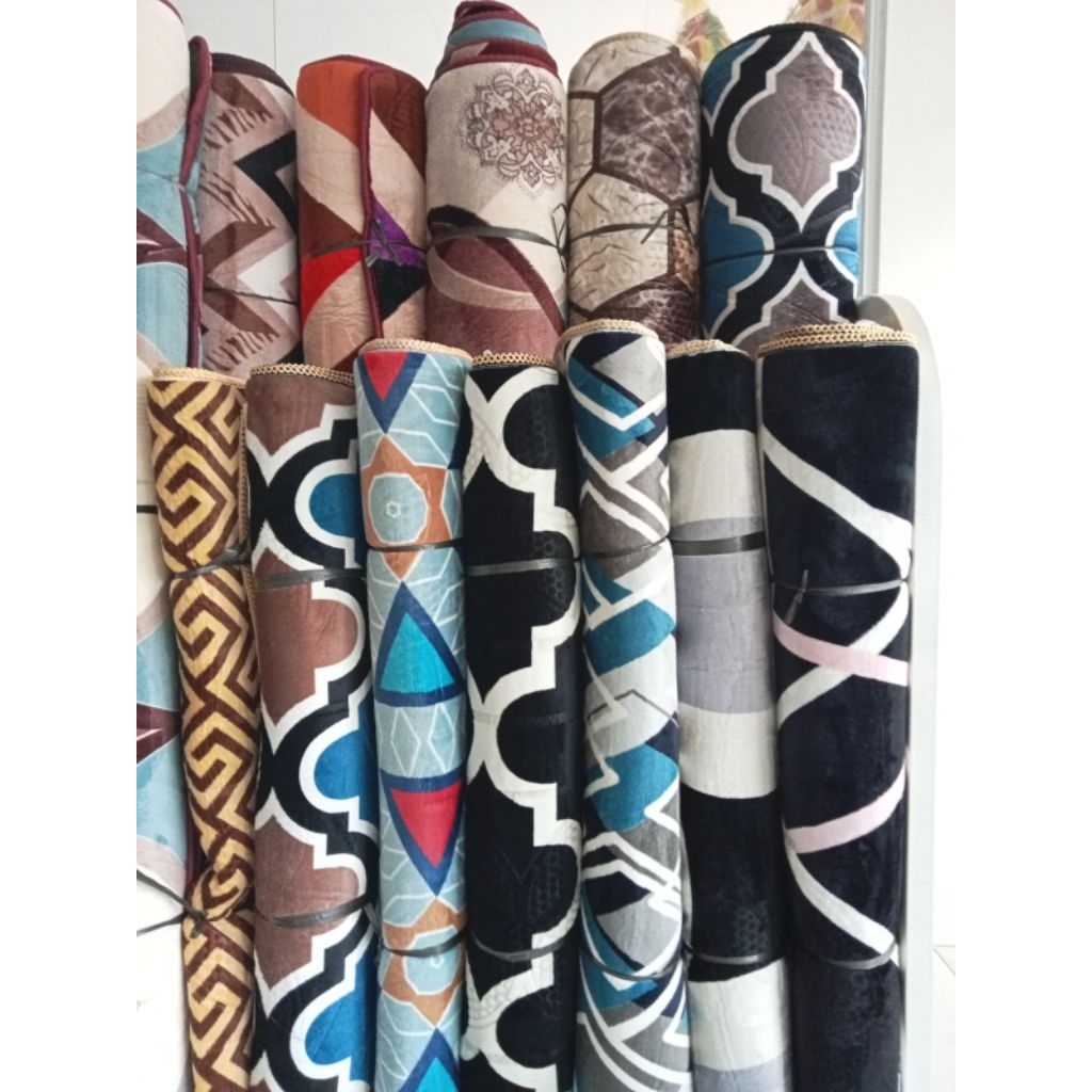 Karpet Malaysia Premium Motif Modern | Lembut Tebal | Karpet Ruang Tamu & Kamar | Anti Slip