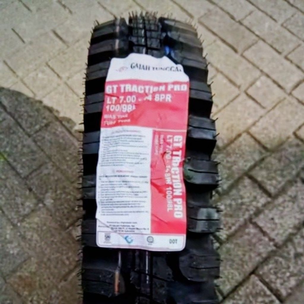 Ban luar GT Traction pro 700-14 8pr