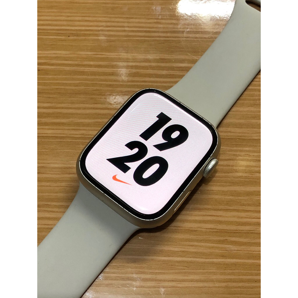 Apple Watch Series 7 Nike 45mm