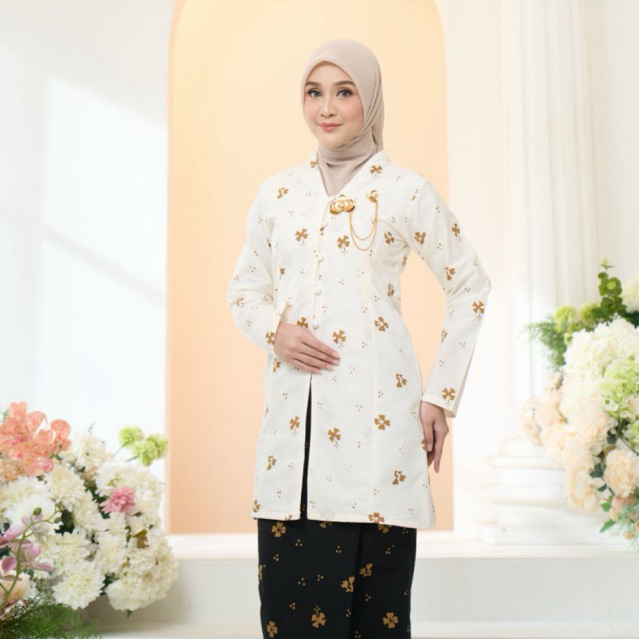 Baju Wanita Blouse Batik Cap Ivory / Kebaya Kartini Panjang Premium