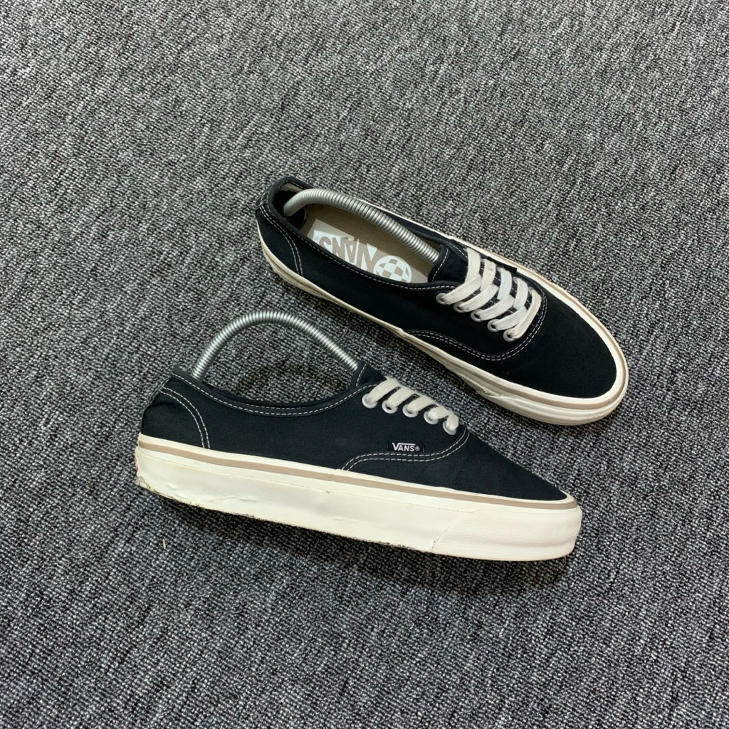 vans mte authentic reissue 44 black marshmallow