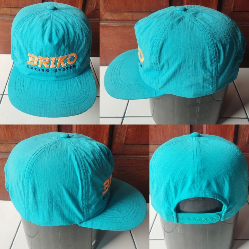 Topi snapback vintage Yupoong biru tosca size 58 second preloved