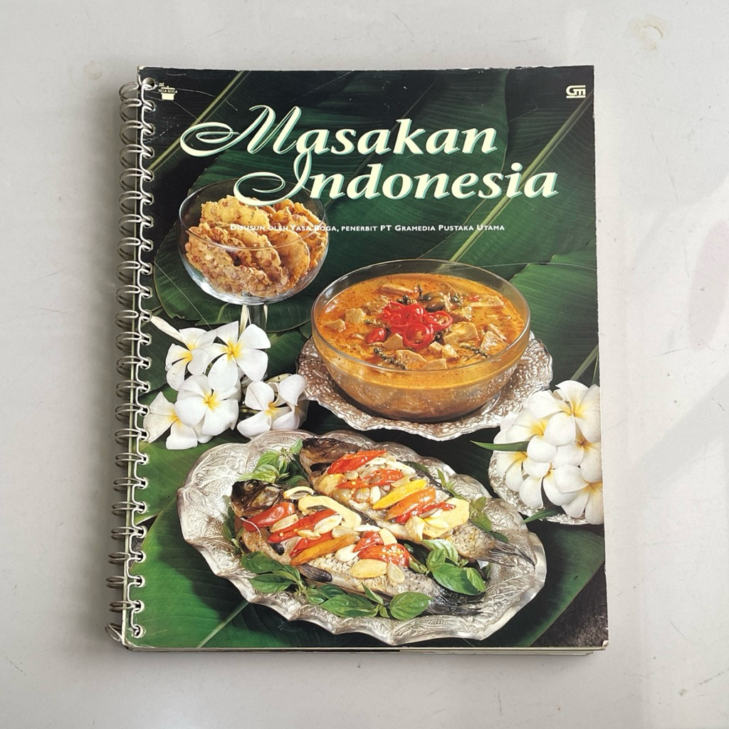 Buku MASAKAN INDONESIA oleh YASA BOGA