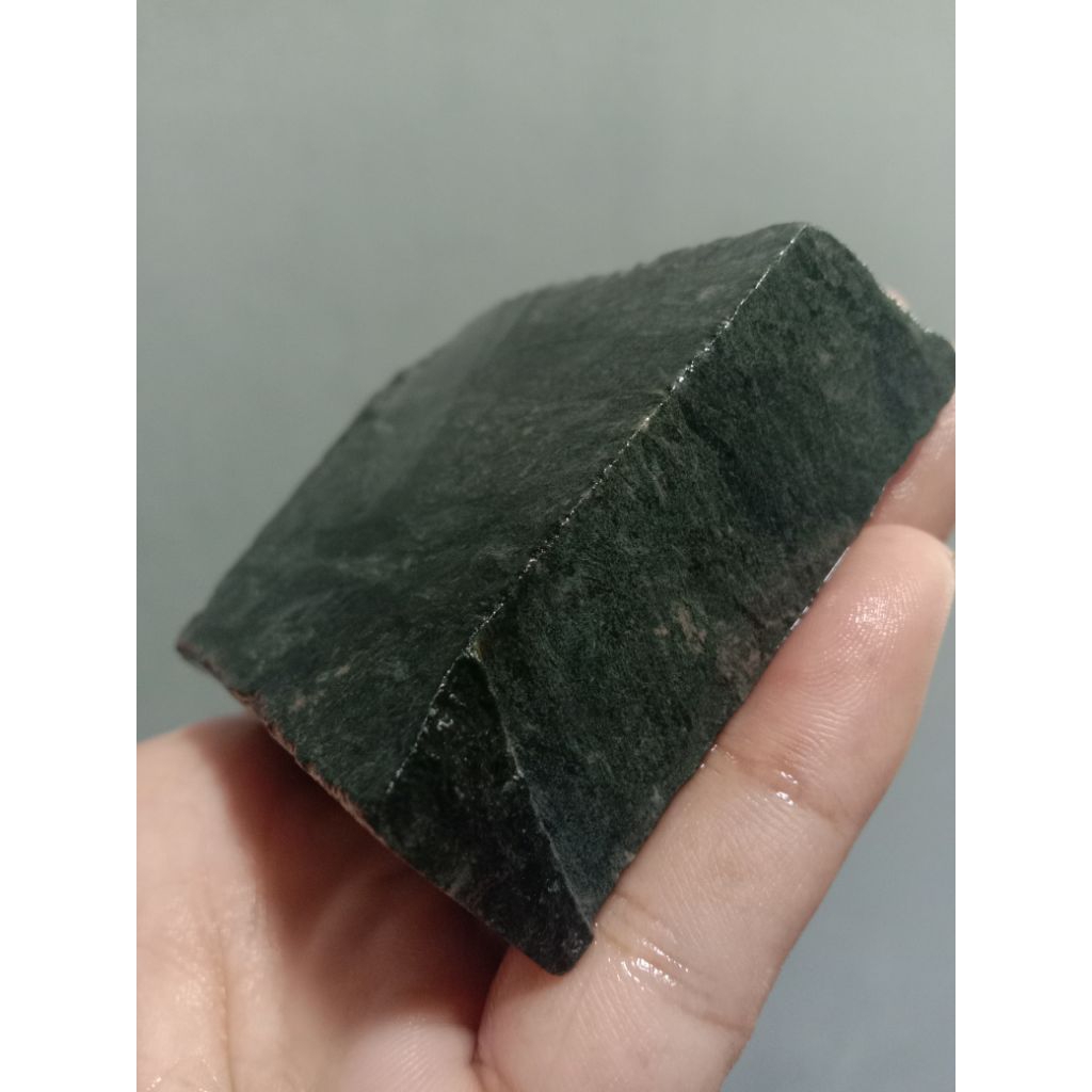 Rough Bahan Giok Jadeite Jade Nabire Papua Dark Green