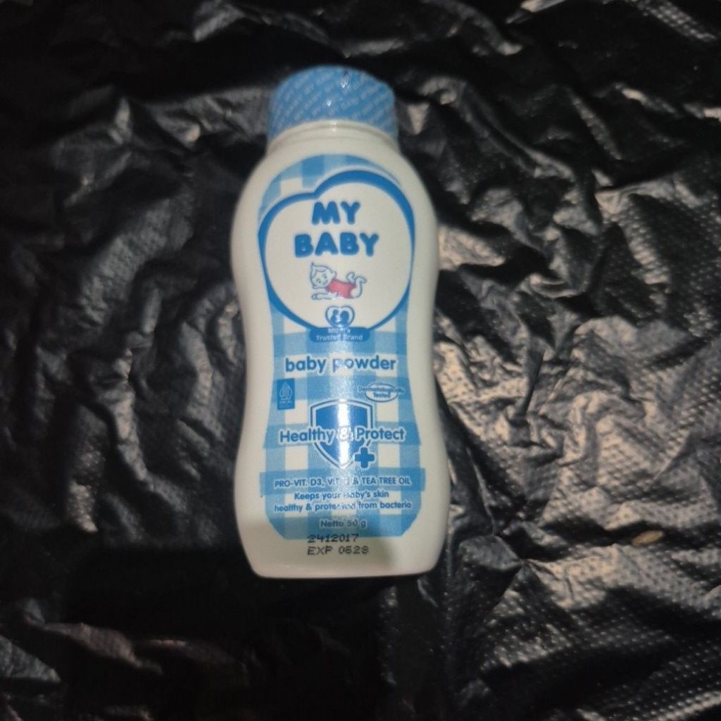 Bedak Bayi My Baby 50gr dengan Chamomile, Lembut & Aroma Segar