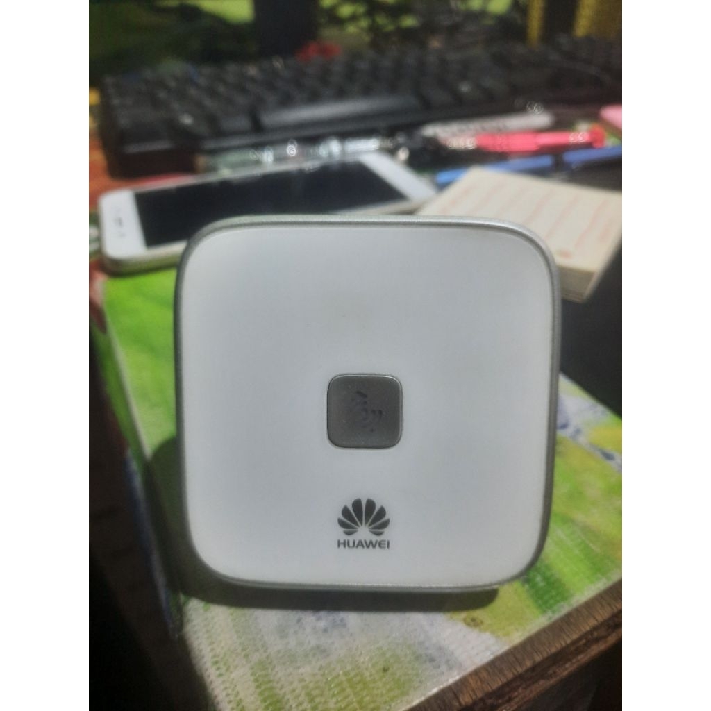 Huawei WS322 Wireless Range Extender 300 Mbps Second Normal