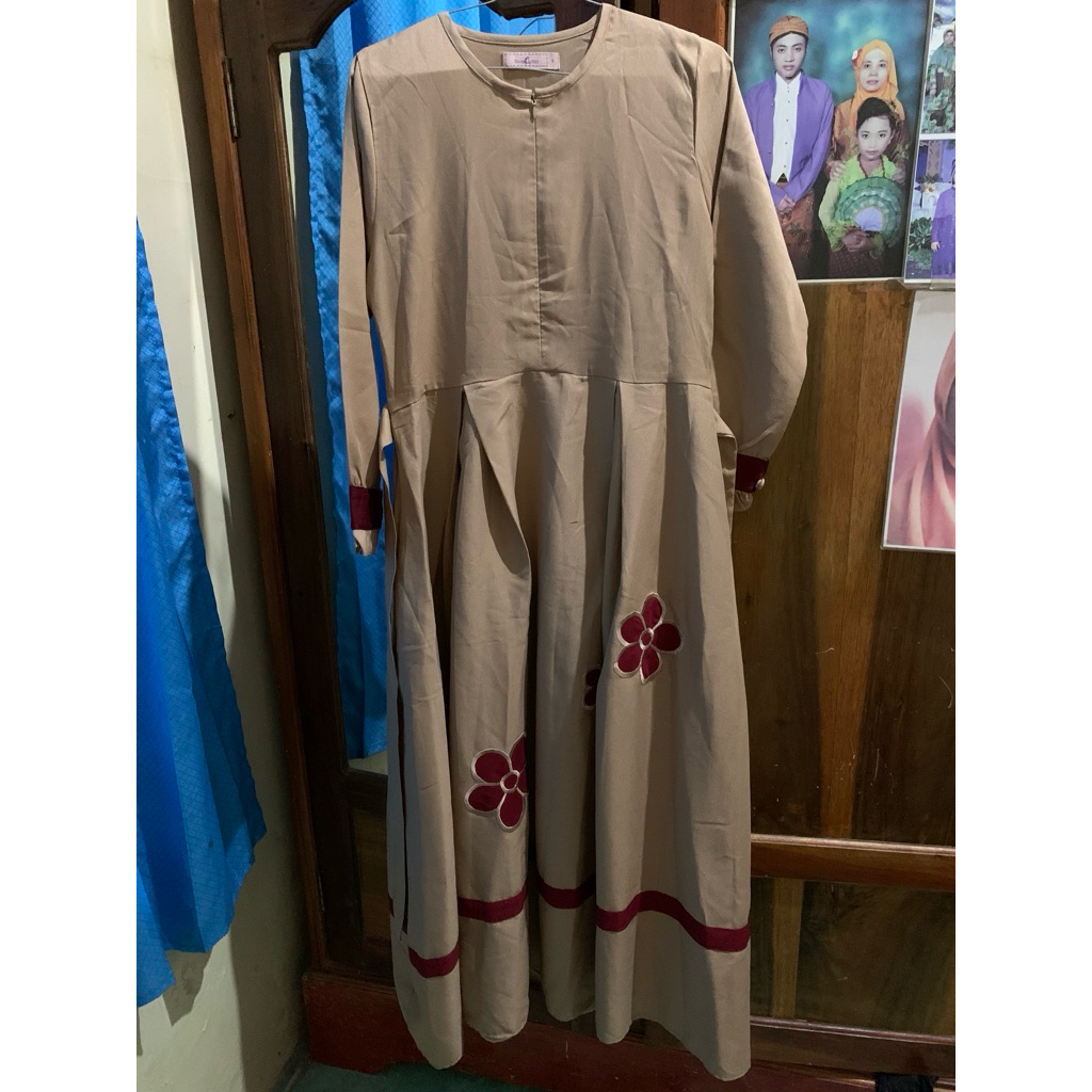 Preloved gamis Aden