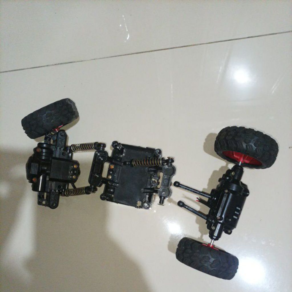 rongsokan mobil remote