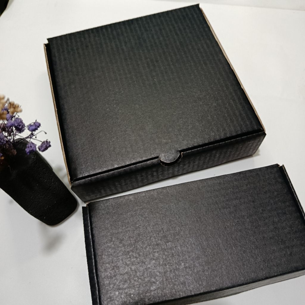 Box Die Cut Easy Usage Kardus Packing Hitam | Box Hampers | Corrugated Box