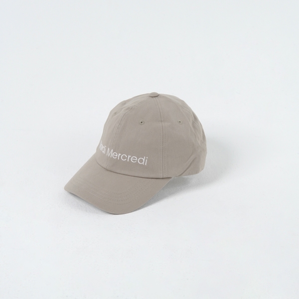 Topi MARDI MERCRED TEXT LOGO WHITE BEIGE CAP 100% ORIGINAL