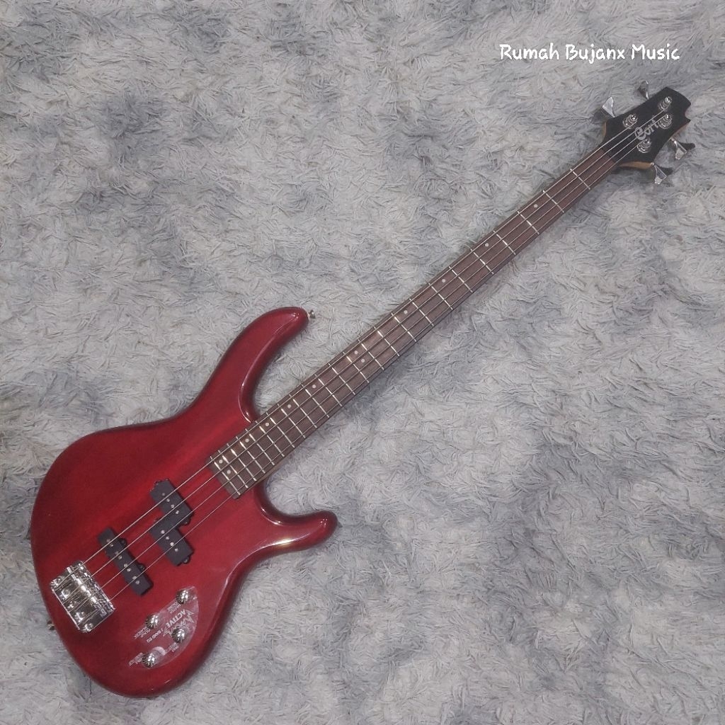 Cort Action Bass Plus 4-String Second Original