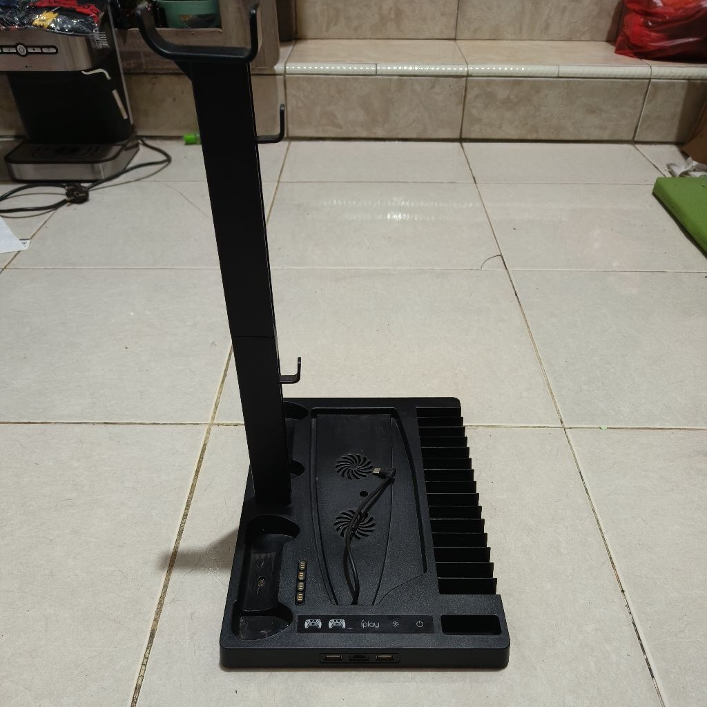 iPlay Multifunctional Cooling Stand for PS5 Console (HBP-271) (second)