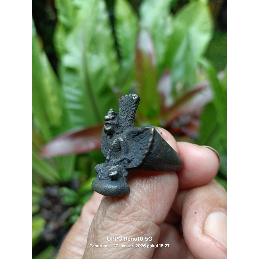 cincin perunggu kaca temuan 09