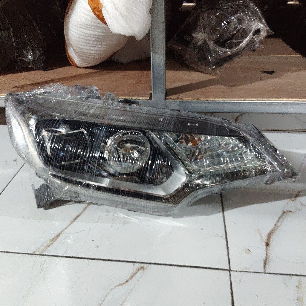 Headlamp jazz gk 5 2018 2019 kanan Original