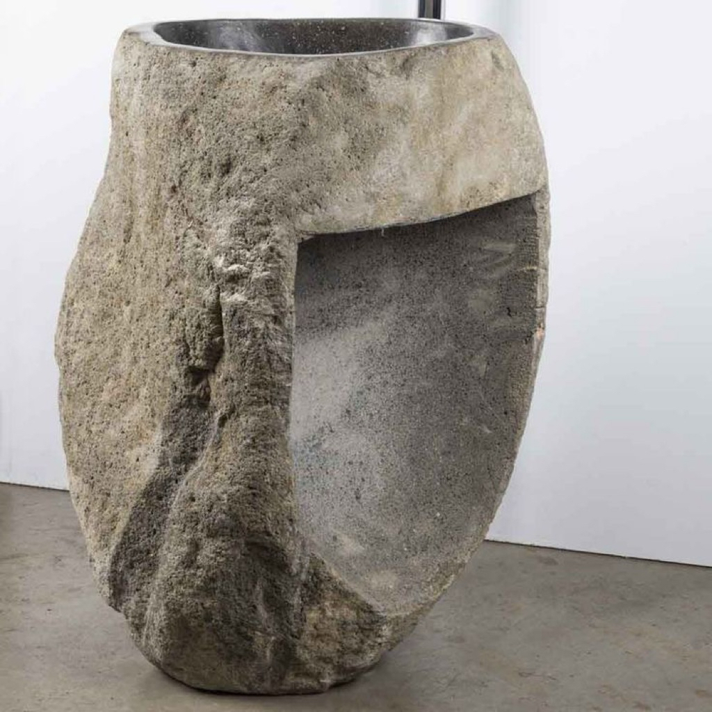 Pedestal sink batu kali