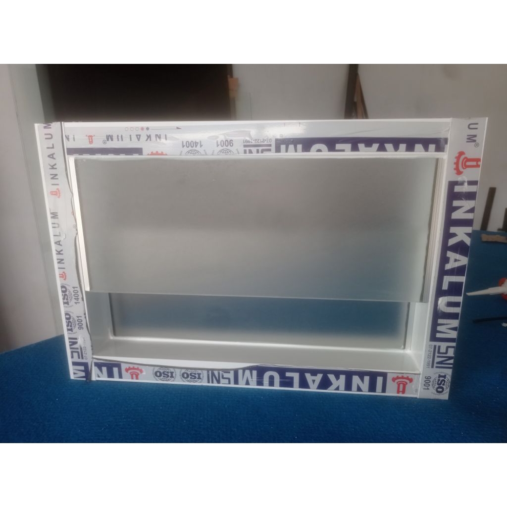 Boven Aluminium zig zag siap pasang