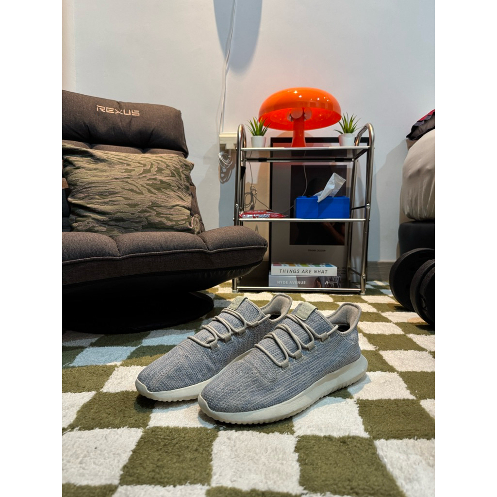 Adidas Tubular Shadow Size 48 / 31 cm