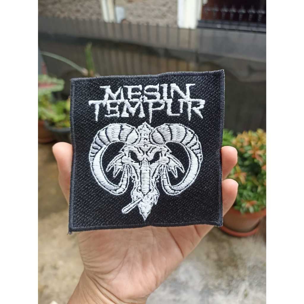 Emblem Patch Bordir Tulisan Mesin Tempur Kotak