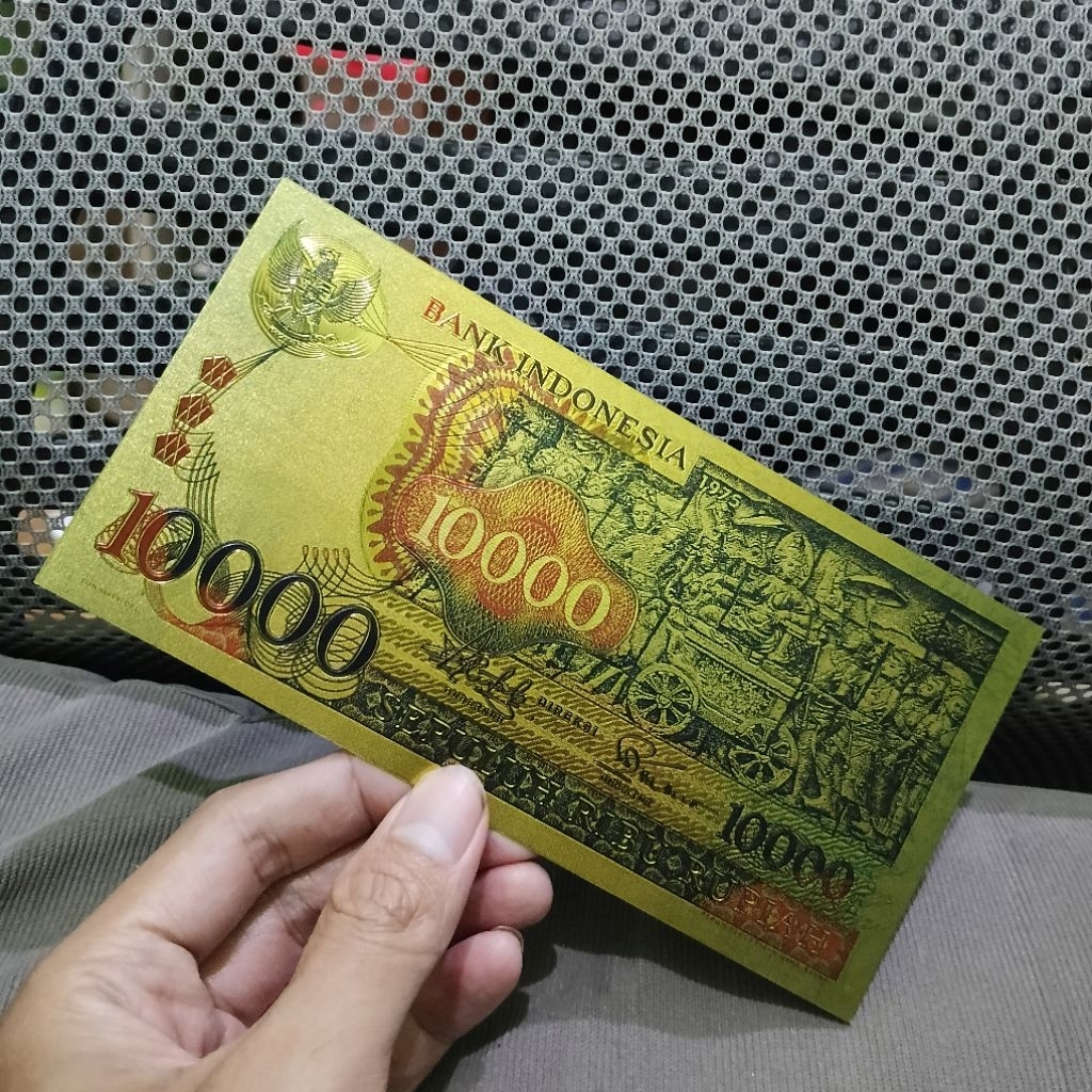 Gold foil 10000 Barong