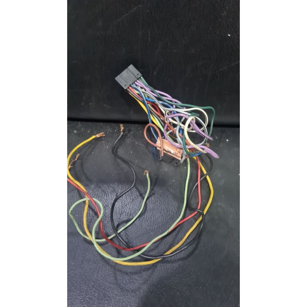 Soket Jack bekas untuk audio mobil head unit JVC Seri KW AV 16 pin