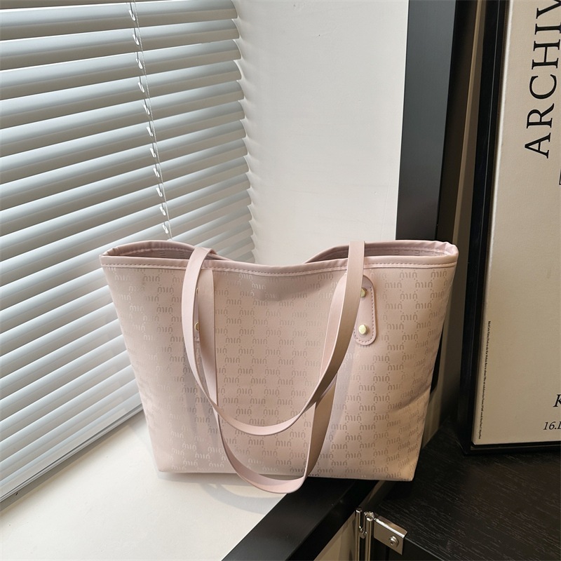 Tas Tote Wanita Kapasitas Besar 2026 Model Baru Tren Fashion Kasual Elegan Tas Tangan Sederhana untu