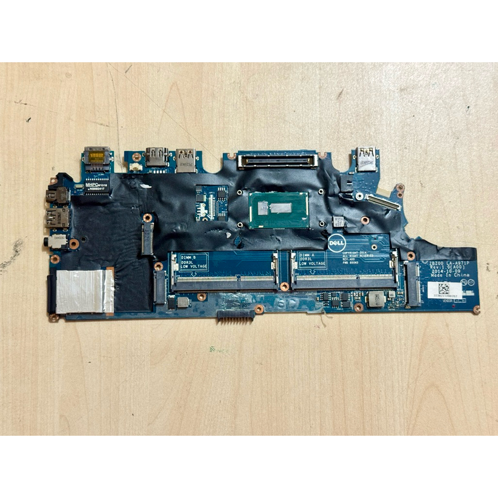 Motherboard Dell 7250 core i5