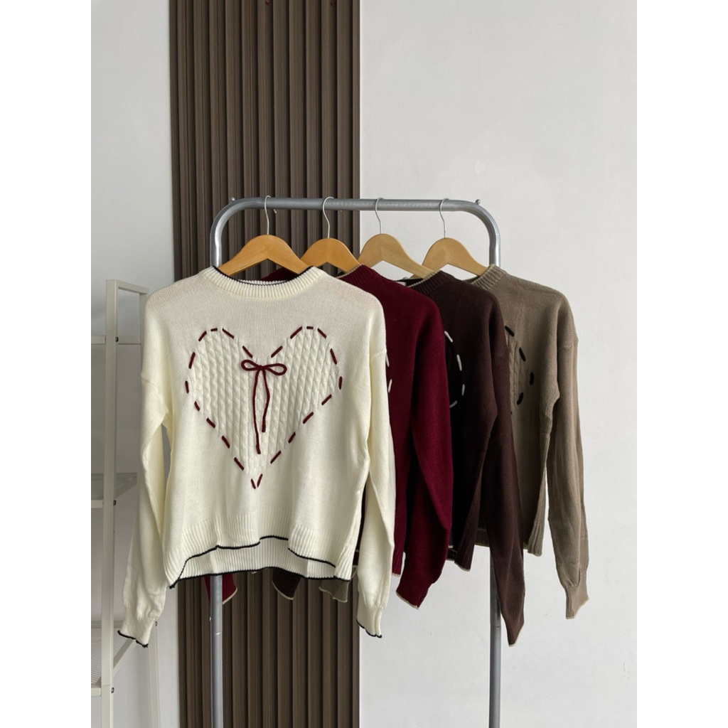DAVINKA SWEATER | Sweater Rajut Love Wanita