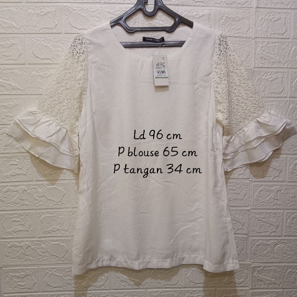 Atasan Putih Wanita Blouse Brokat