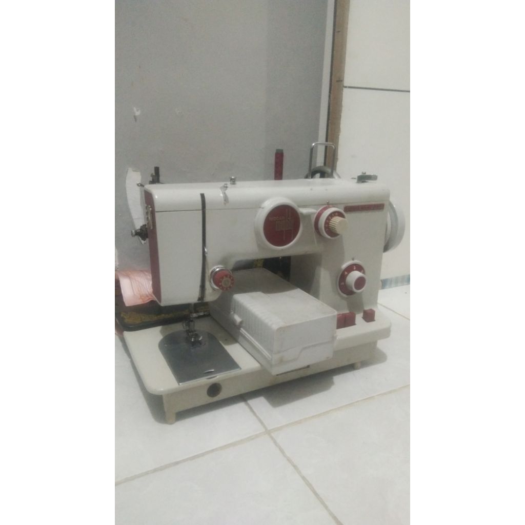 mesin jahit ricar lubang kancing