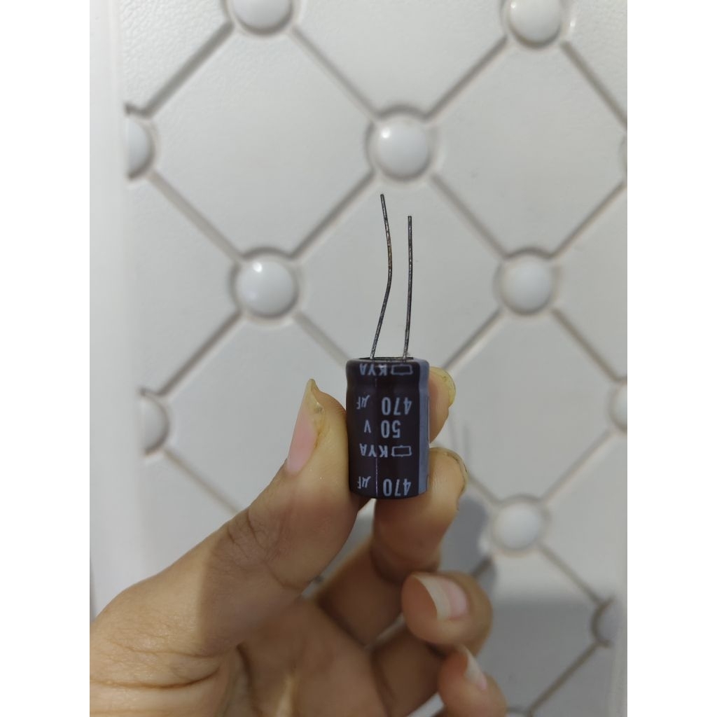 Kapasitor capasitor elko elco 50v 470uf 50v 470 uf 50 v 50volt / ORIGINAL