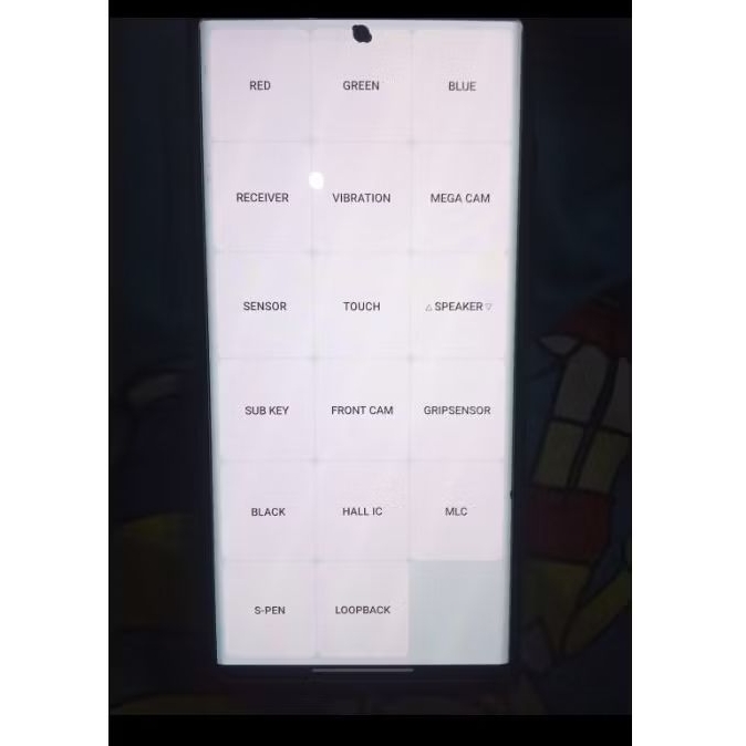 lcd copotan samsung s22 ultra minus tompel manis dan ada garis tipis gk keliatan kaya difoto